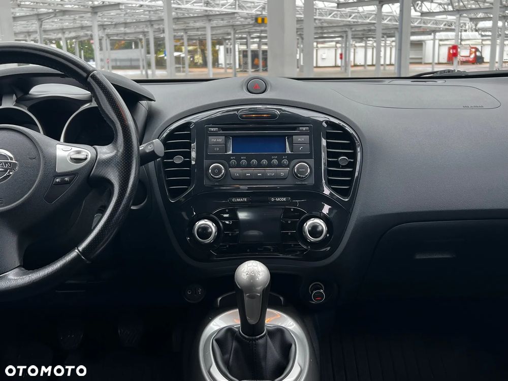 Nissan Juke 1.6 Visia - 12