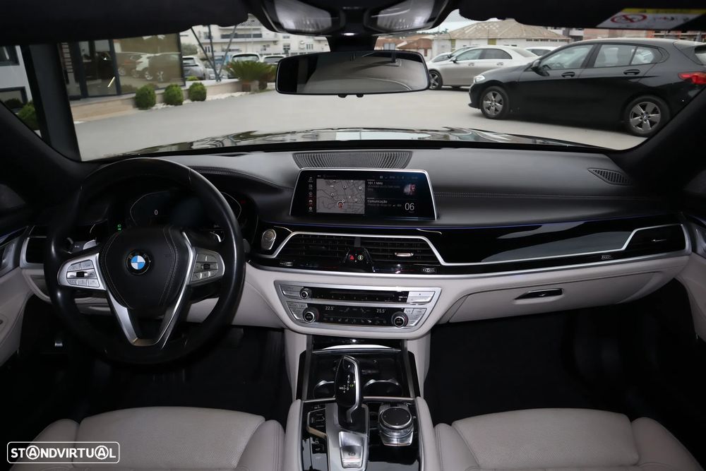 BMW 740 d xDrive Auto - 16