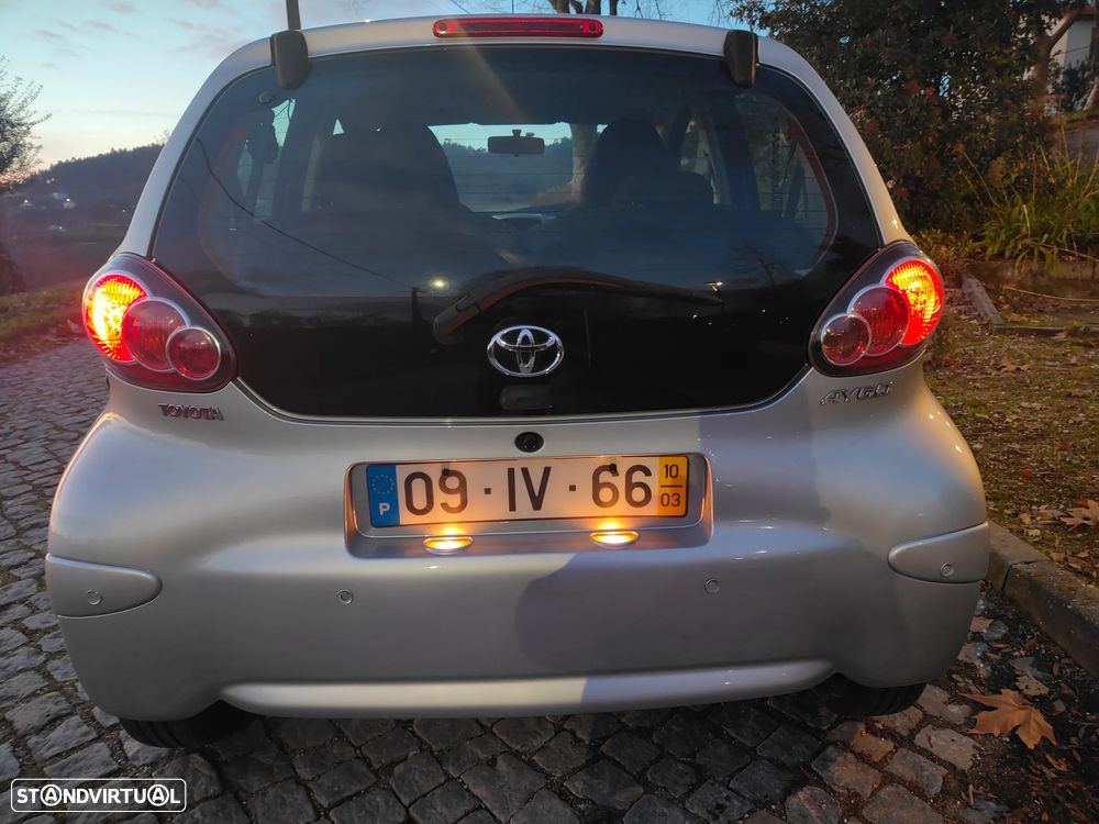 Toyota Aygo - 2