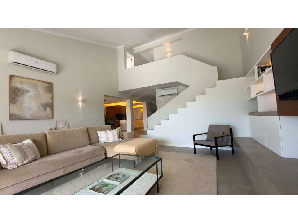 Luxuosa Moradia T4 em Vilamoura, Algarve - Grande imagem: 2/60