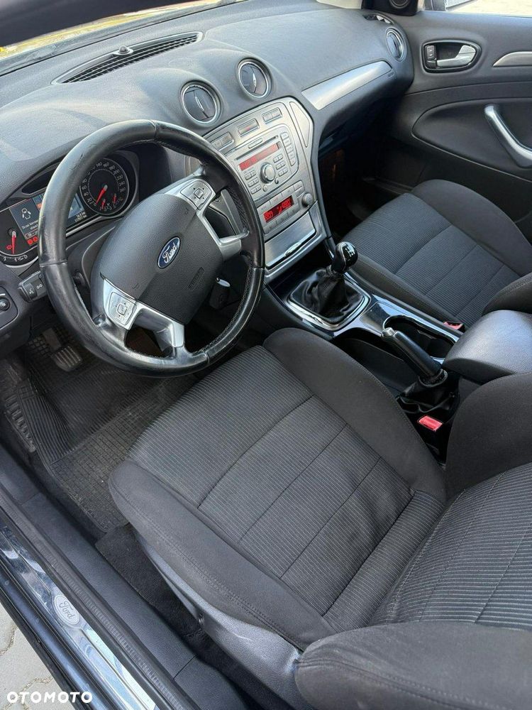 Ford Mondeo 2.0 FF Titanium - 8