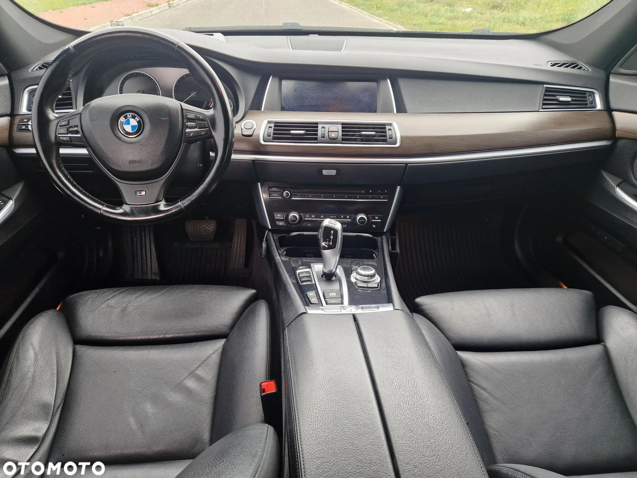 BMW Seria 5 535i xDrive - 15