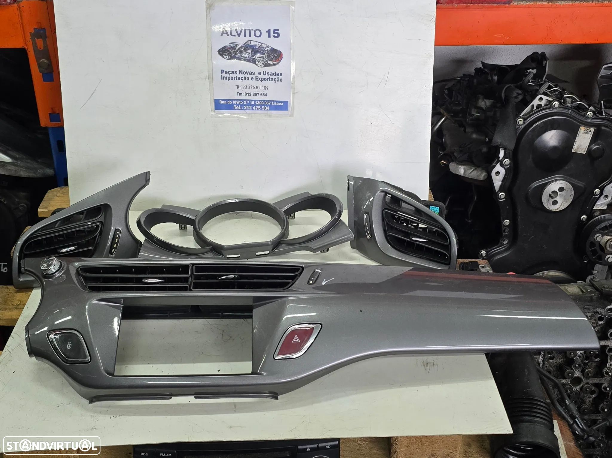 Tablier com entradas de ar completo Citroen C3 2016 - 1