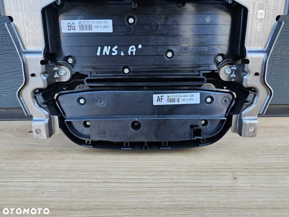 PANEL RADIA KLIMATYZACJI DVD 800 NAVI OPEL INSIGNIA A PRZEDLIFT EUROPA 13273256 13273098 - 8