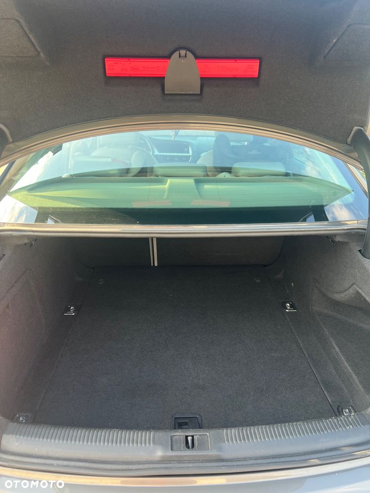 Audi A4 Limousine 2.0 TDI Quattro S tronic - 5