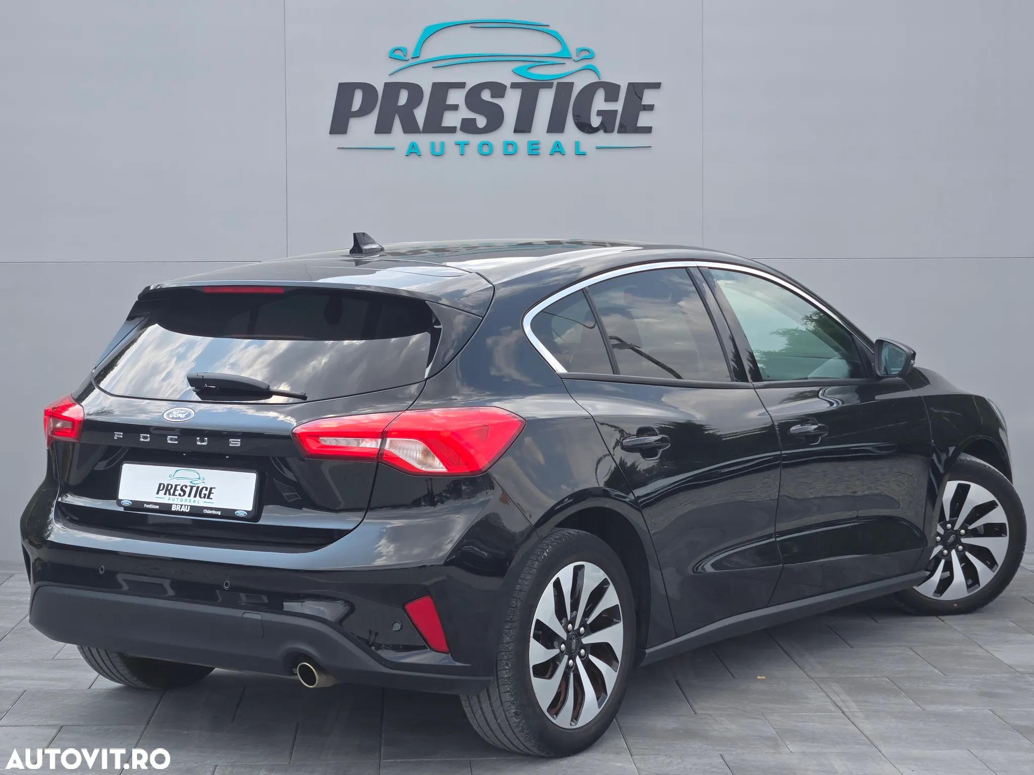 Ford Focus 1.0 EcoBoost Start-Stopp-System COOL&CONNECT DESIGN - 4