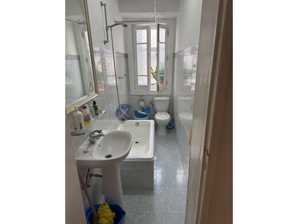 Apartamento no centro de Moscavide - Excelente oportunidade de inve... - Grande imagem: 5/9
