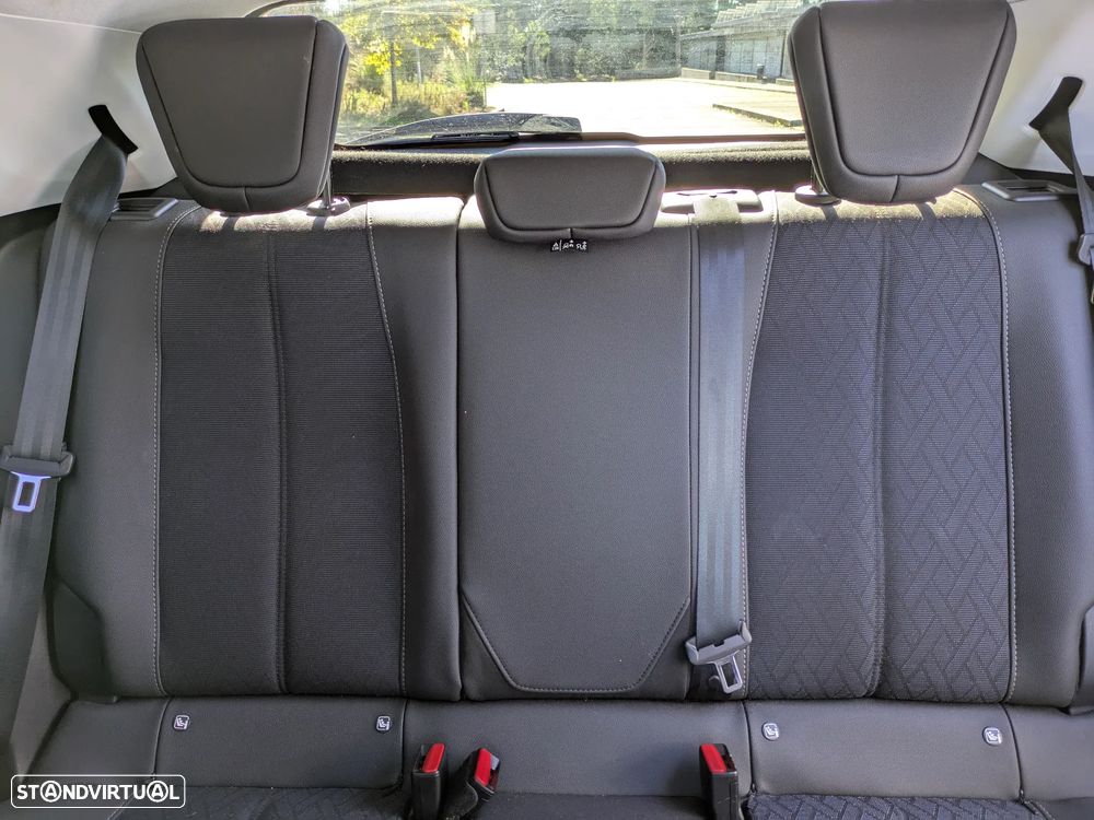 Opel Corsa 1.5 D Elegance - 12