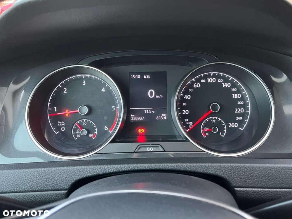 Volkswagen Golf 2.0 TDI Style - 11