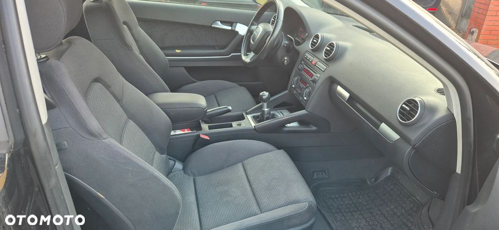 Audi A3 3-drzwiowe 2.0 TDI Ambition - 17