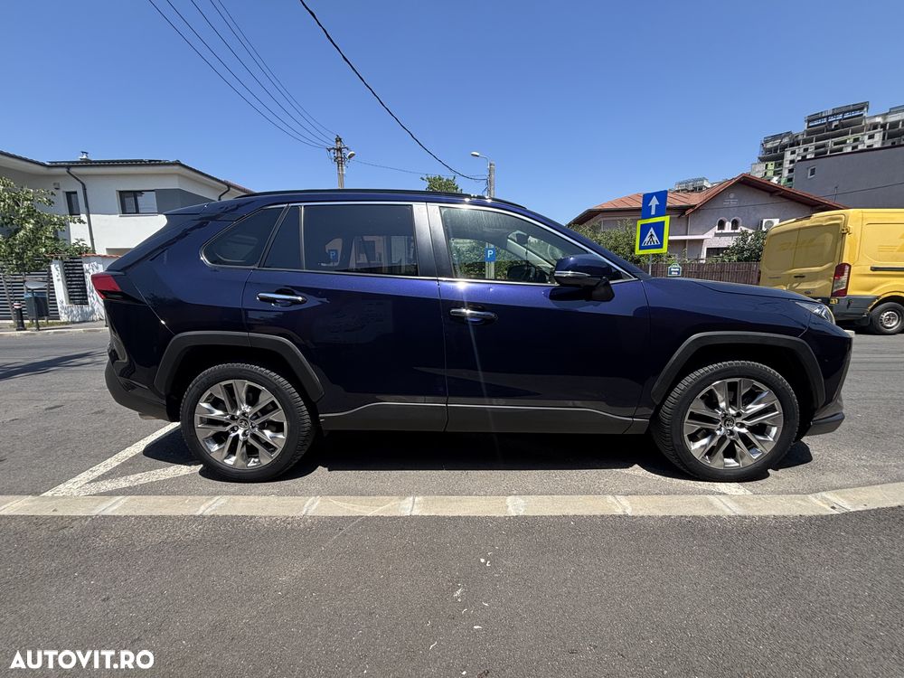 TOYOTA RAV4 2020 — imagine 8