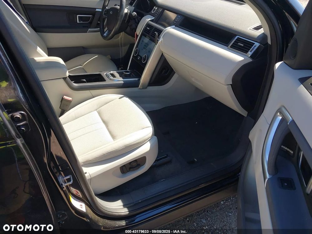 Land Rover Discovery - 30