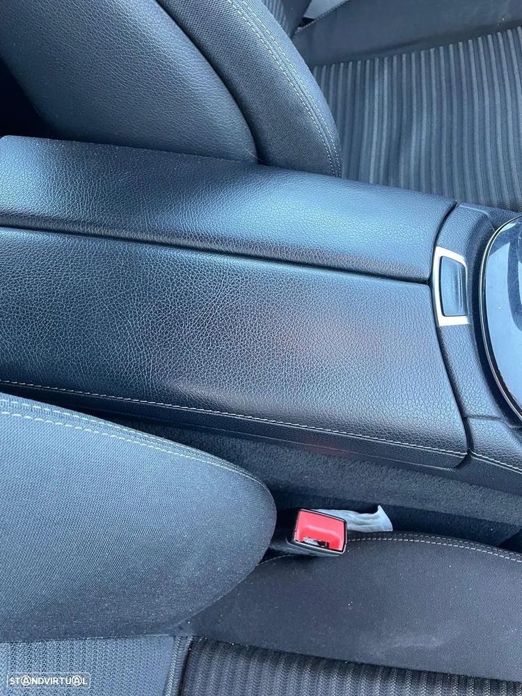 Mercedes-Benz E 200 d 9G-TRONIC Exclusive - 13