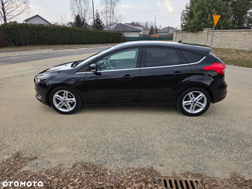 Ford Focus 1.5 EcoBoost STart-Stopp-System TITANIUM - 22