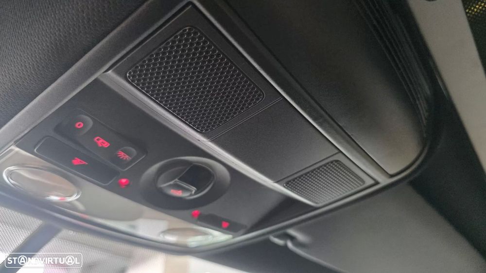 VW Scirocco 2.0 TDI Sport - 49