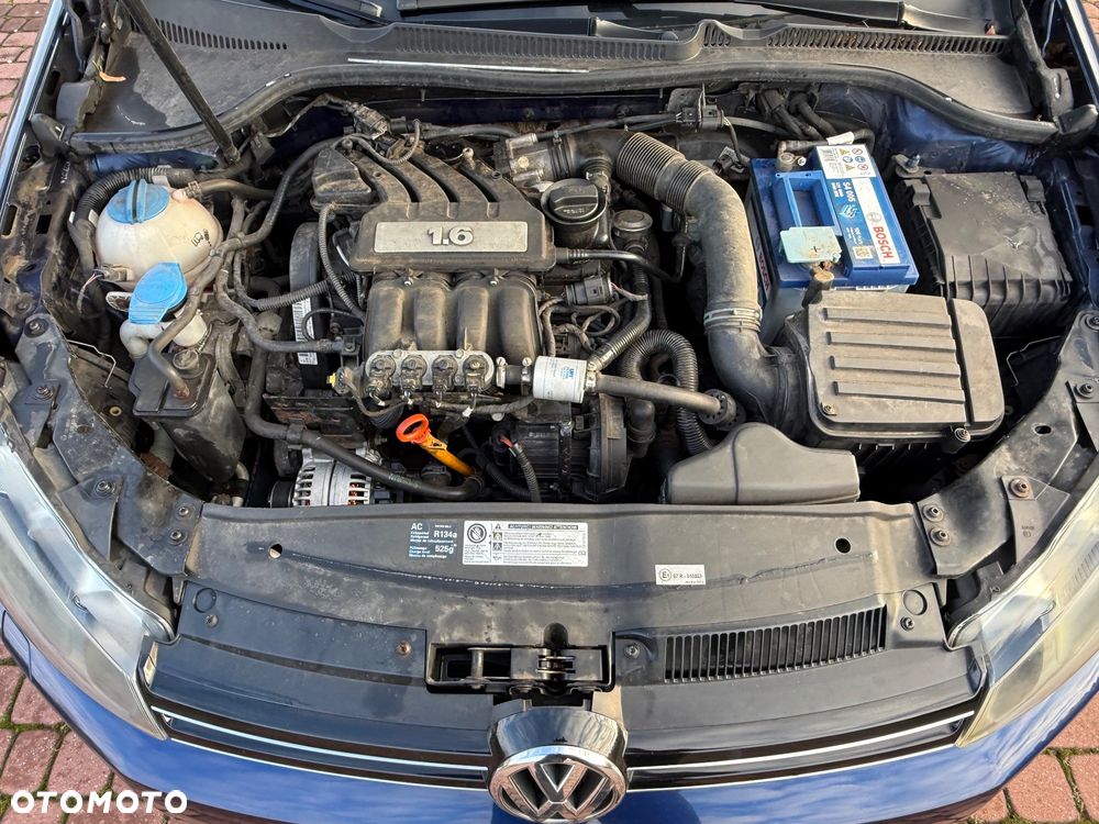 Volkswagen Golf 1.6 Comfortline - 33