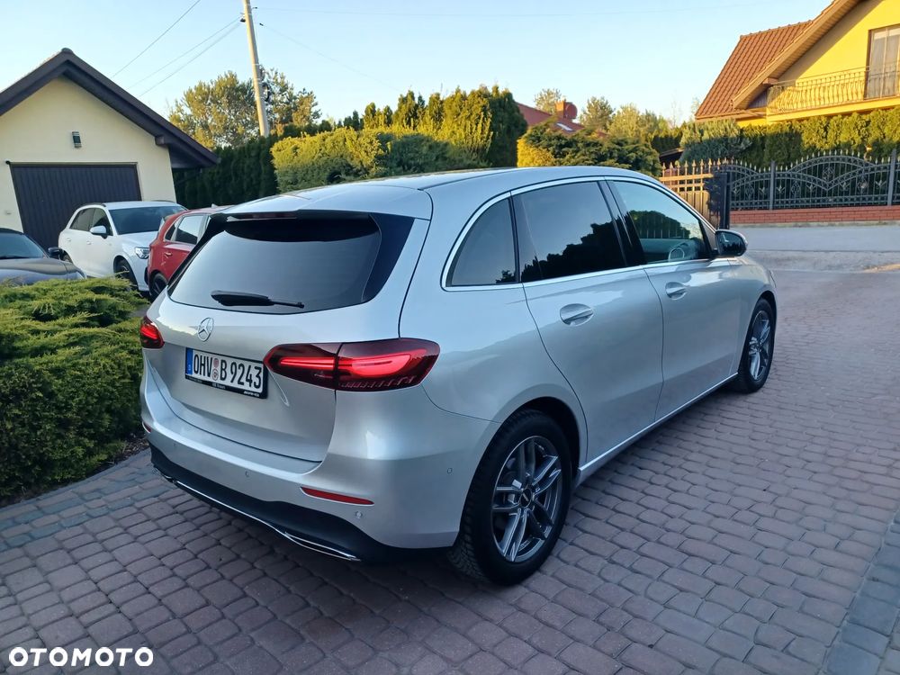 Mercedes-Benz Klasa B 180 7G-DCT Progressive - 3