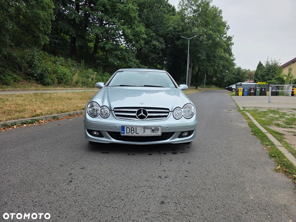 Mercedes-Benz CLK - 10