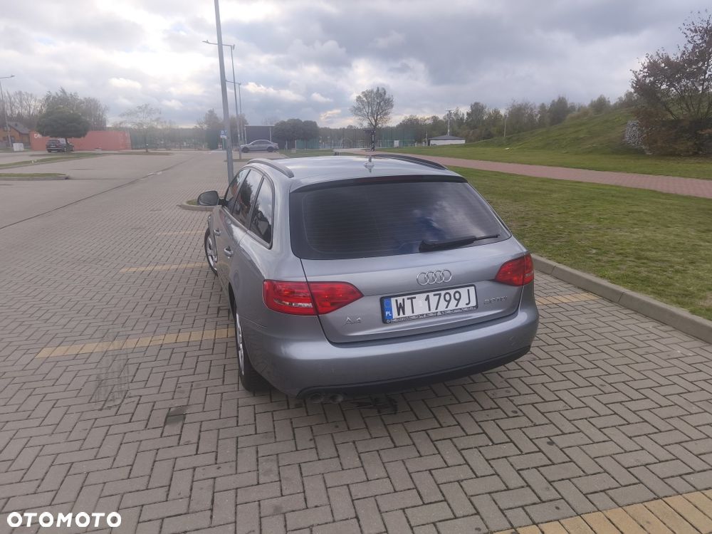 Audi A4 Avant - 5