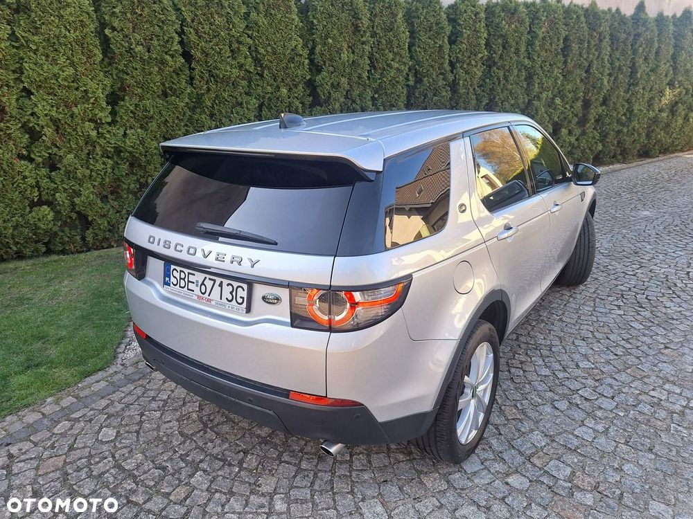 Land Rover Discovery Sport 2.0 D150 R-Dynamic HSE - 33
