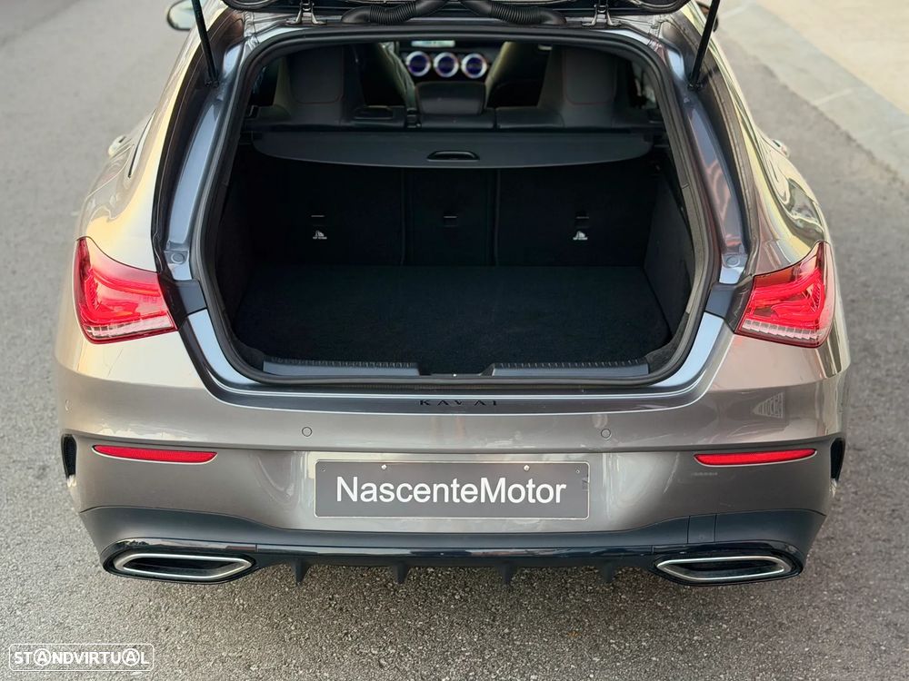 Mercedes-Benz CLA 250 e Shooting Brake AMG Line - 11