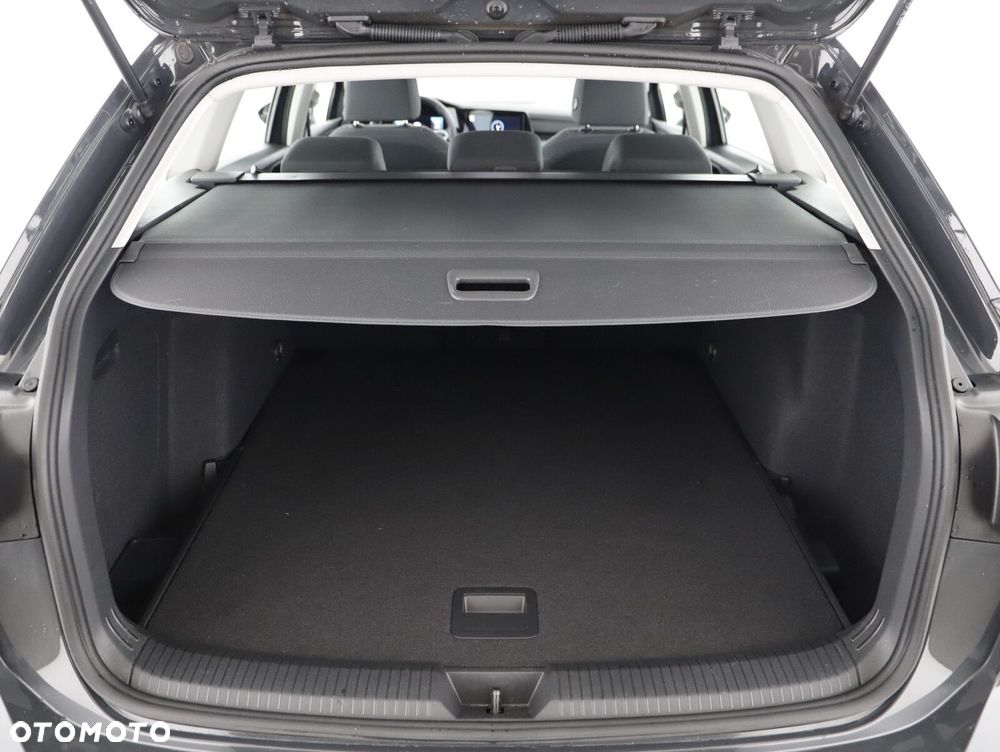 Volkswagen Golf Variant 1.5 eTSI EVO Style DSG - 25