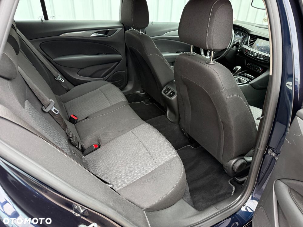 Opel Insignia - 17