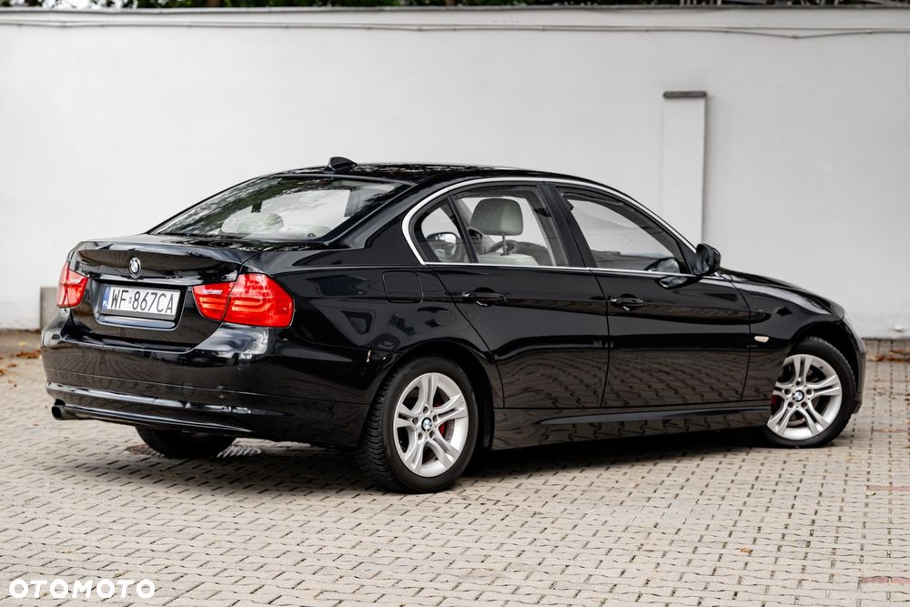 BMW Seria 3 318i - 7