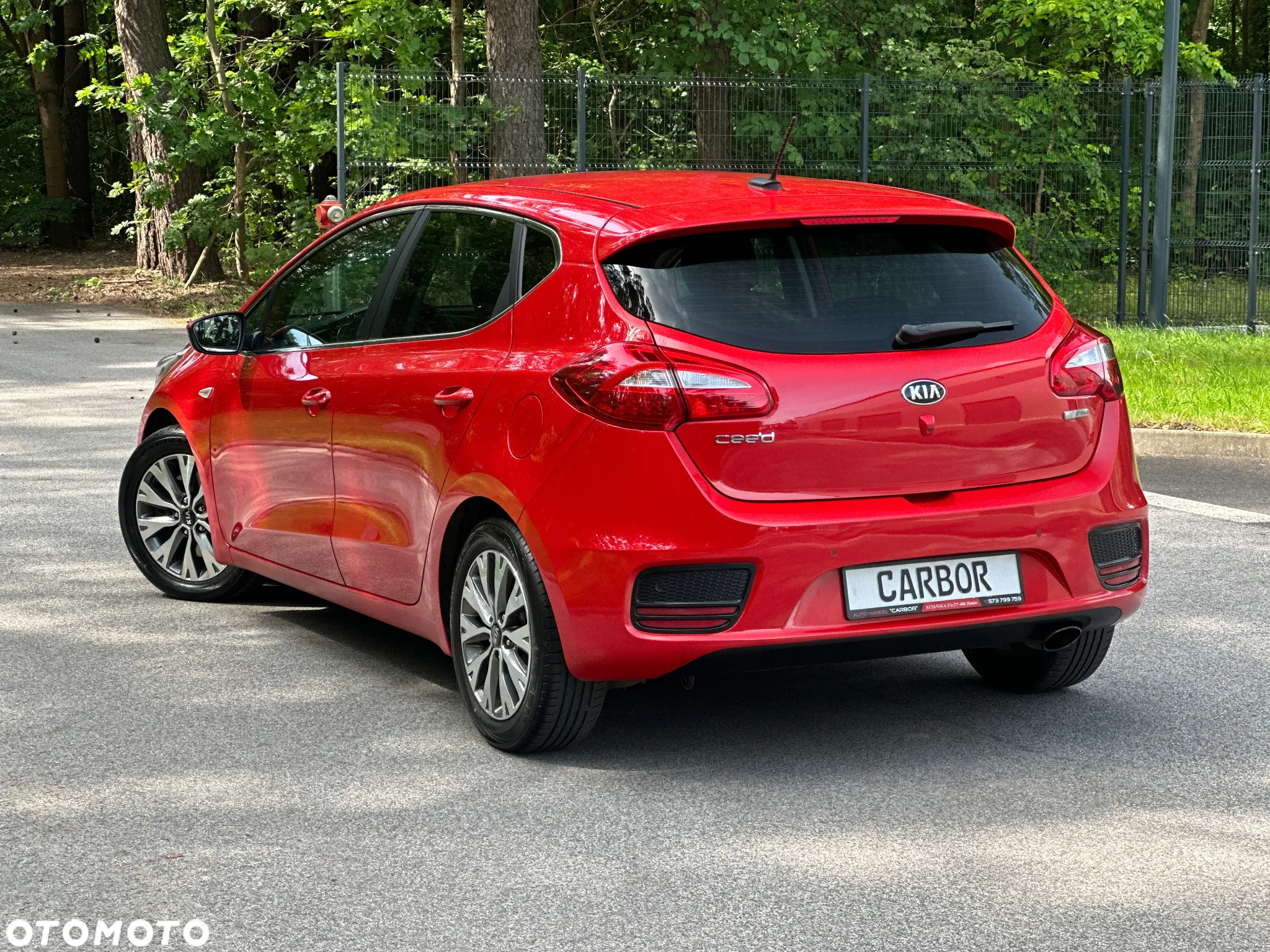 Kia Ceed 1.6 GDI Platinum Edition - 17