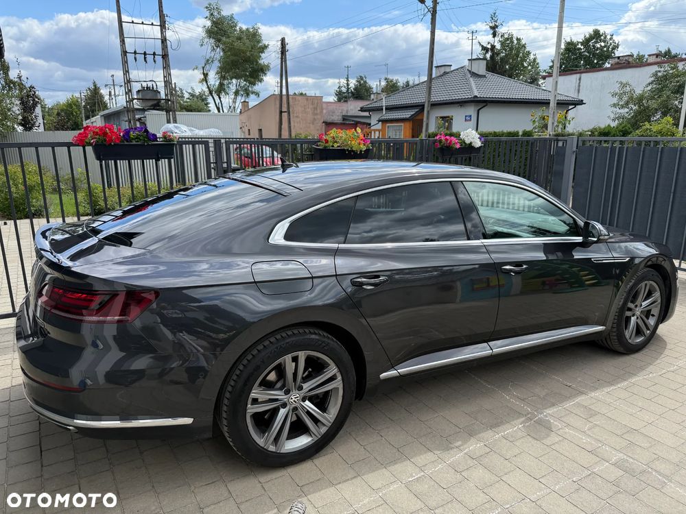 Volkswagen Arteon 2.0 TSI 4Motion R-Line DSG - 17