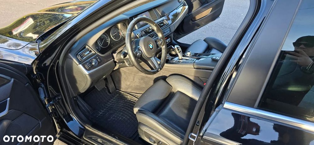BMW Seria 5 520d xDrive - 20