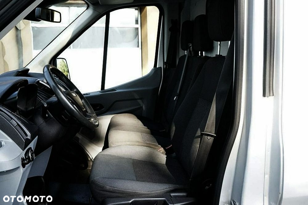 Ford Transit - 18
