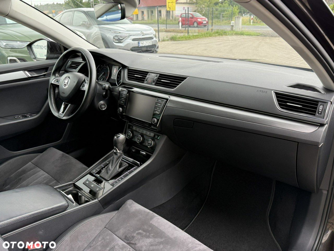 Skoda Superb Combi 1.4 TSI ACT DSG Style - 11
