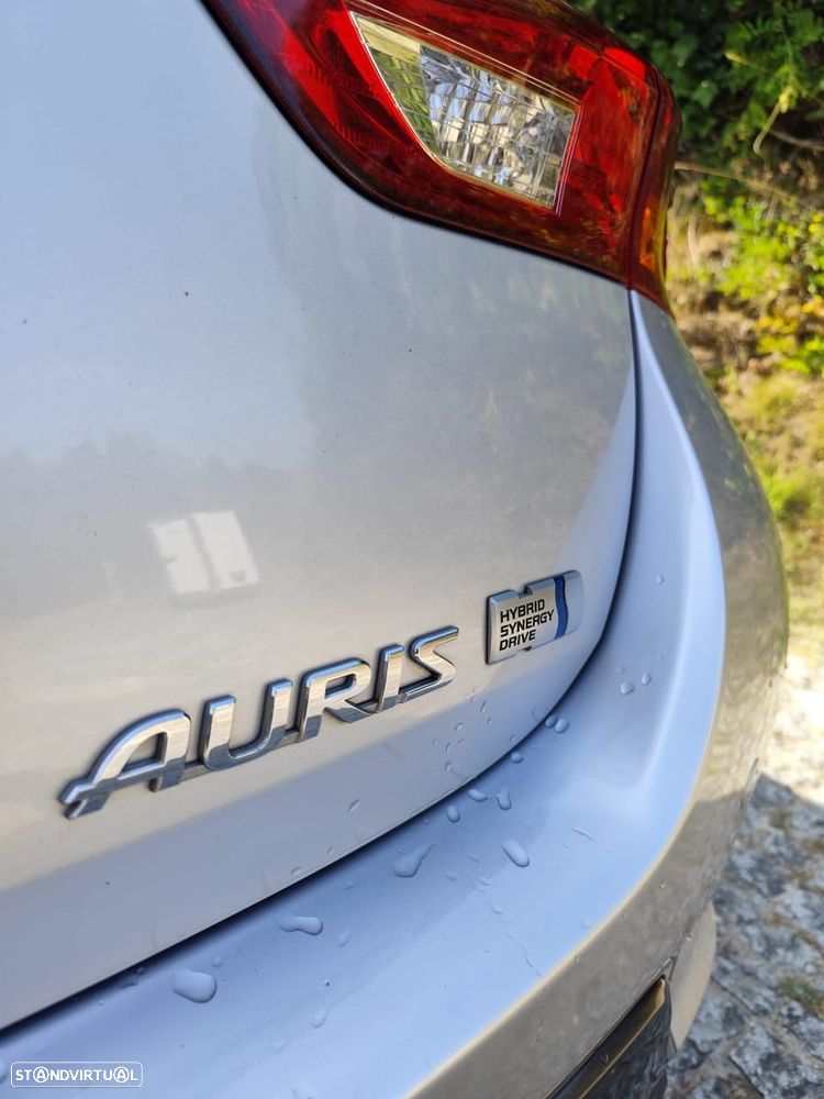 Toyota Auris 1.8 HSD Comfort - 4