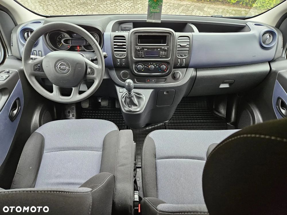 Opel Vivaro - 25