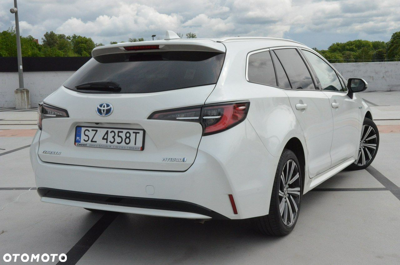 Toyota Corolla - 17