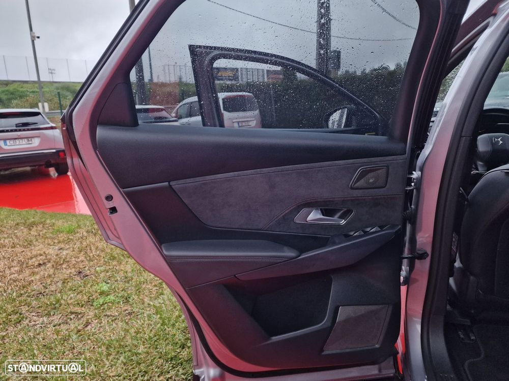 DS DS7 Crossback E-Tense Performance Line+ EAT8 - 19