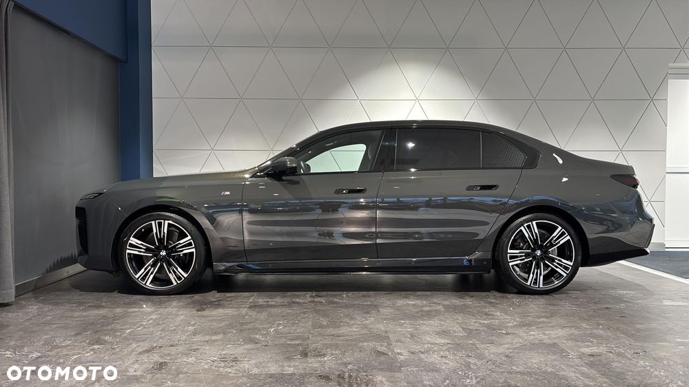 BMW i7 105.7kWh xDrive60 M Sport - 2