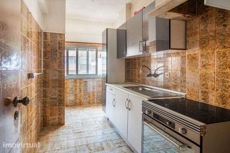 Apartamento T1 para venda - Grande imagem: 2/12