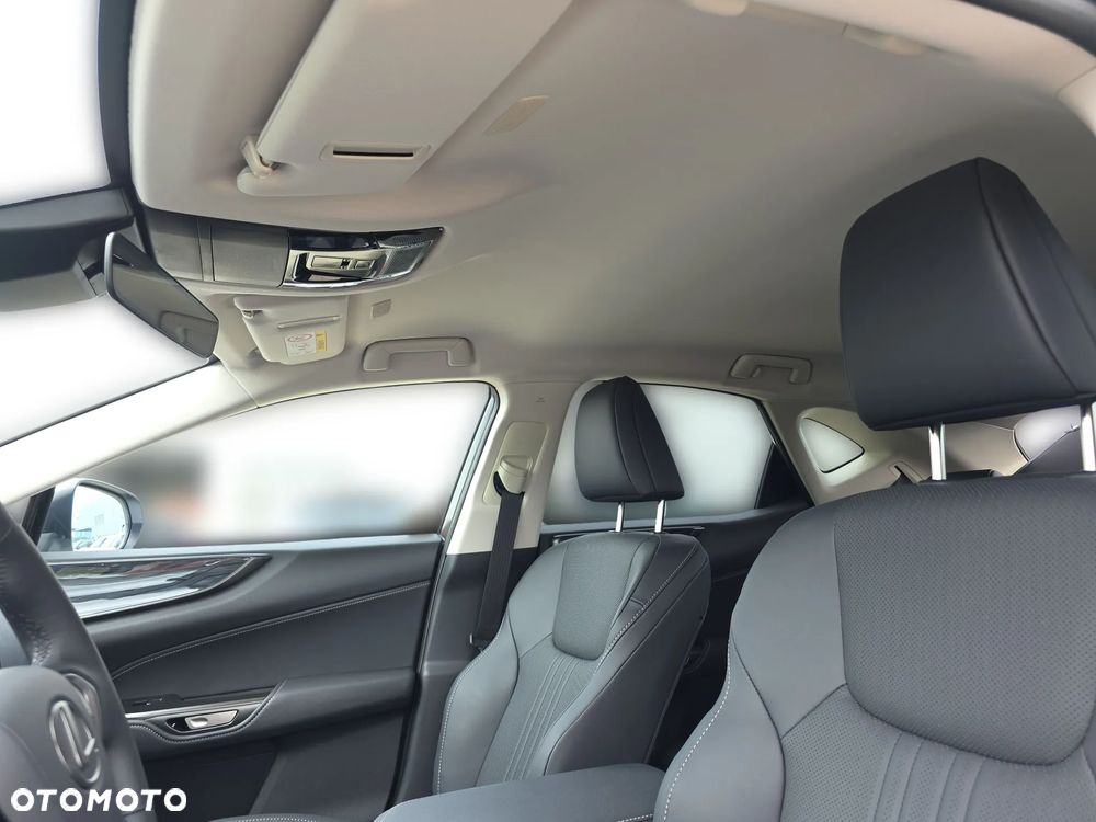 Lexus NX - 27