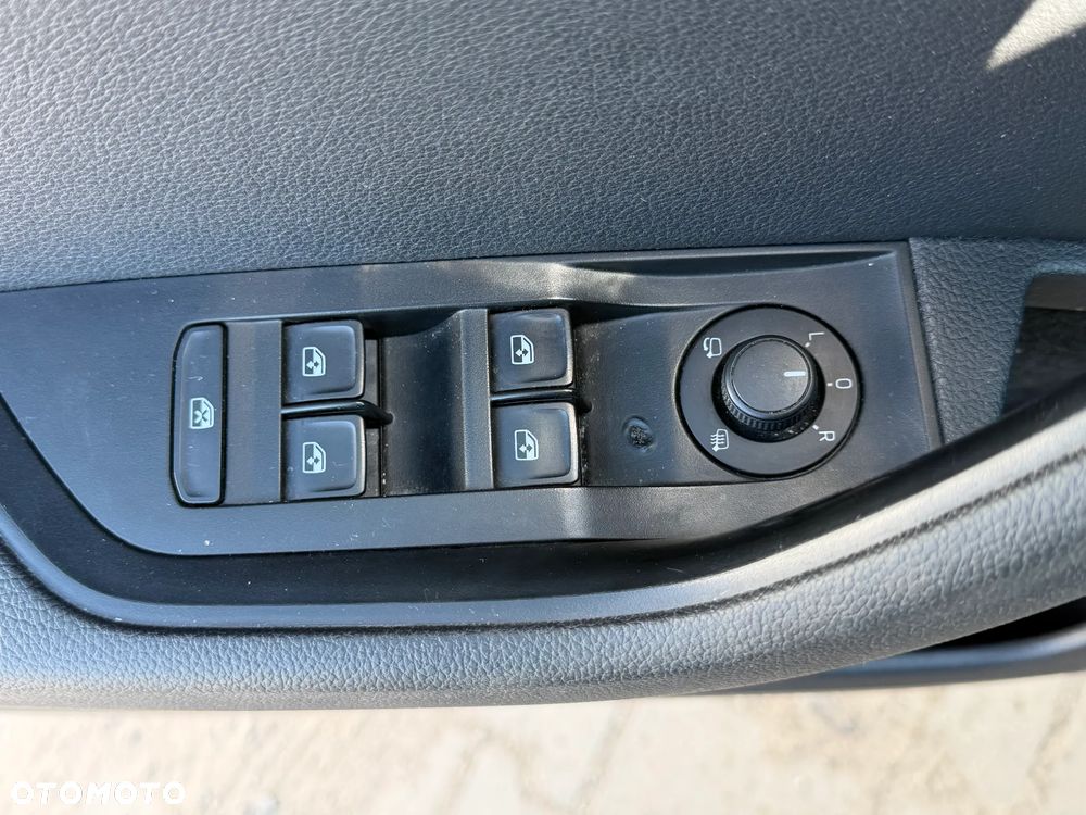 Skoda Superb 1.6 TDI GreenLine - 16