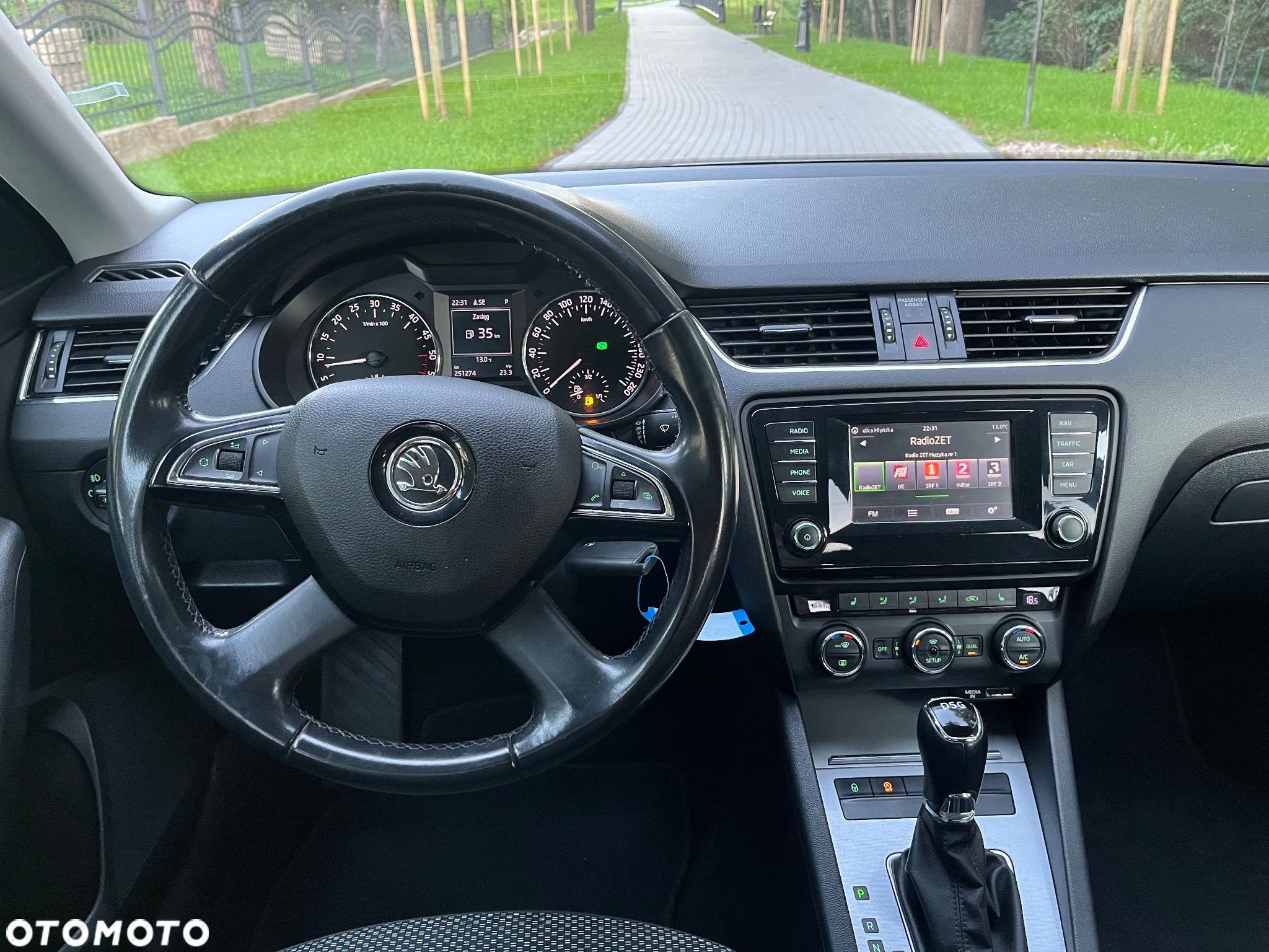 Skoda Octavia 2.0 TDI Elegance DSG - 10