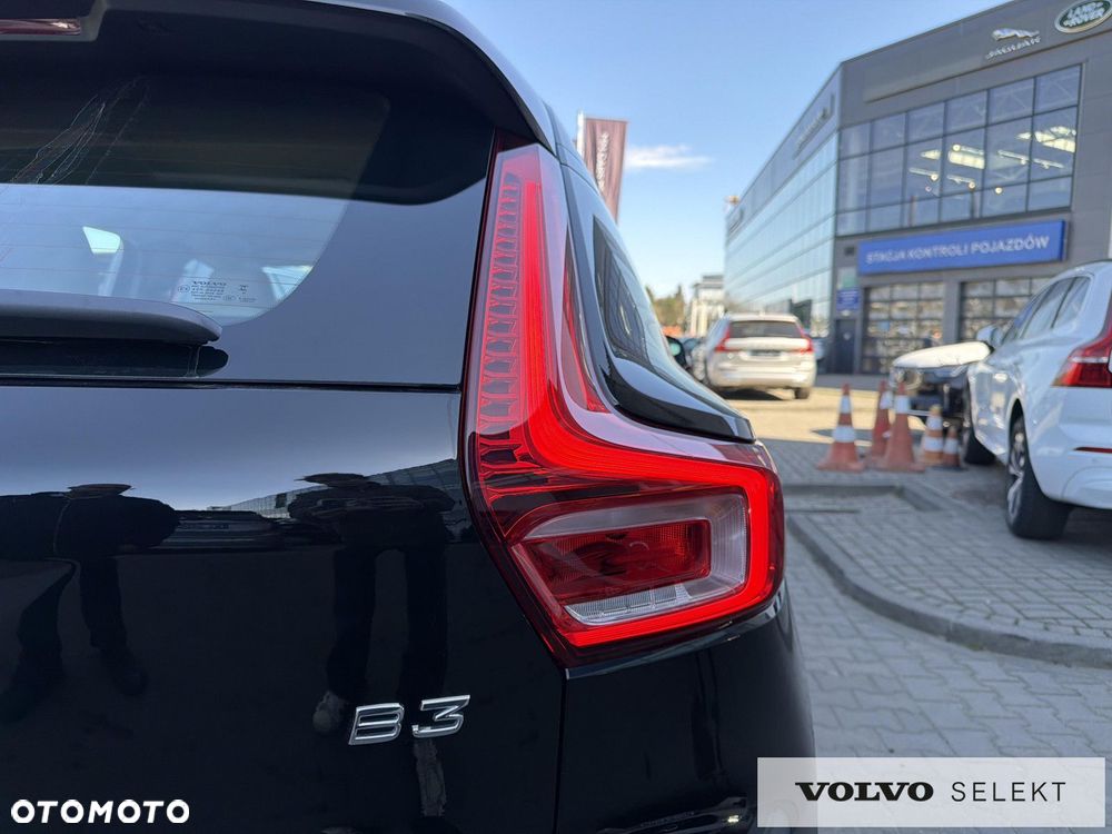 Volvo XC 40 - 32
