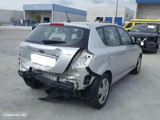Peças Kia Ceed 1.6TDI 2010 - 3