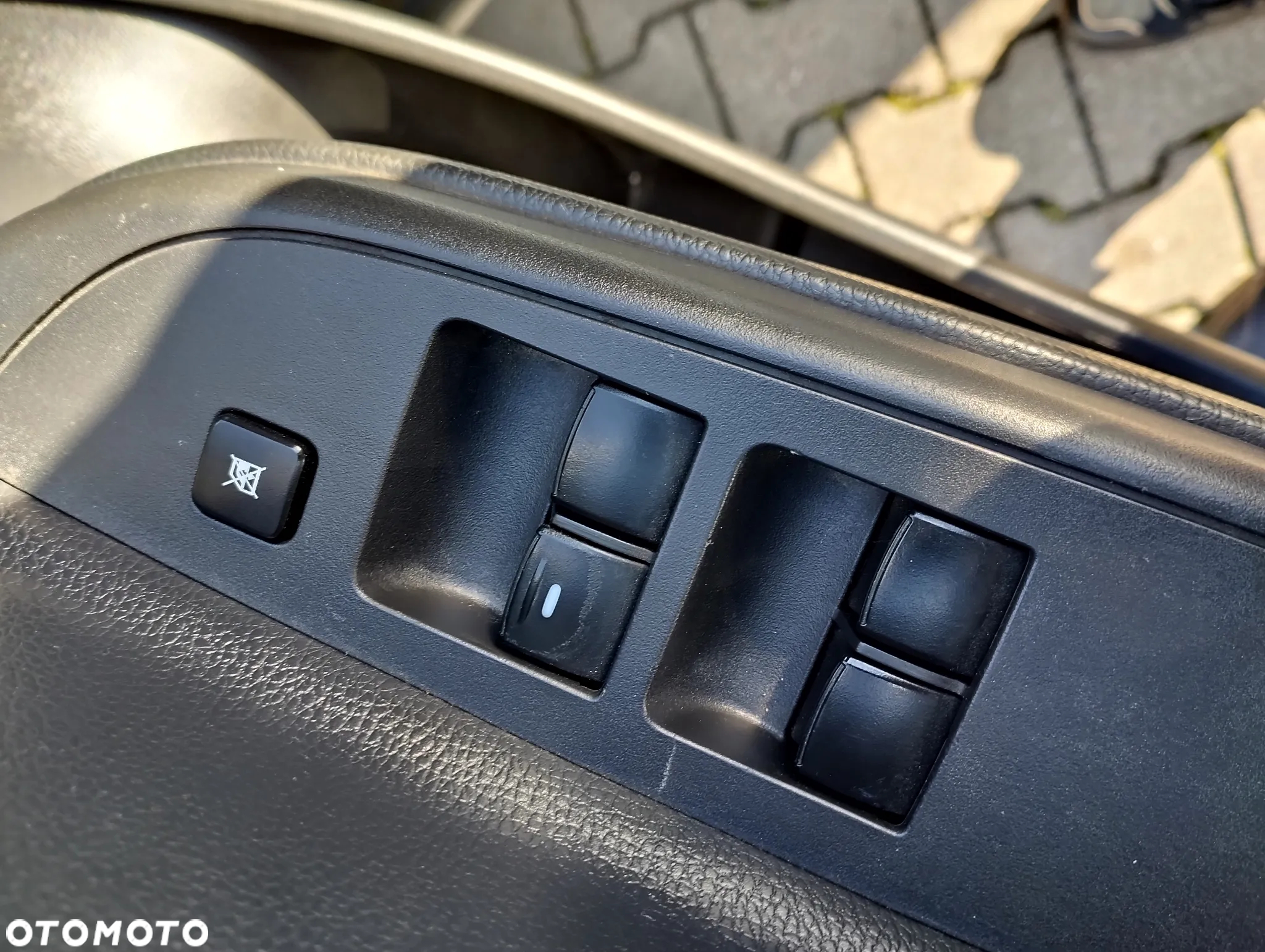 Mitsubishi L200 - 8