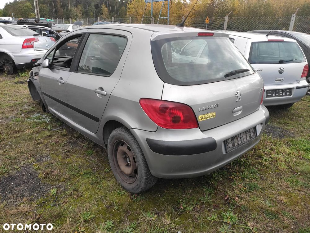 Peugeot 307 1.6 16v NFU lakier EZA na części - 3