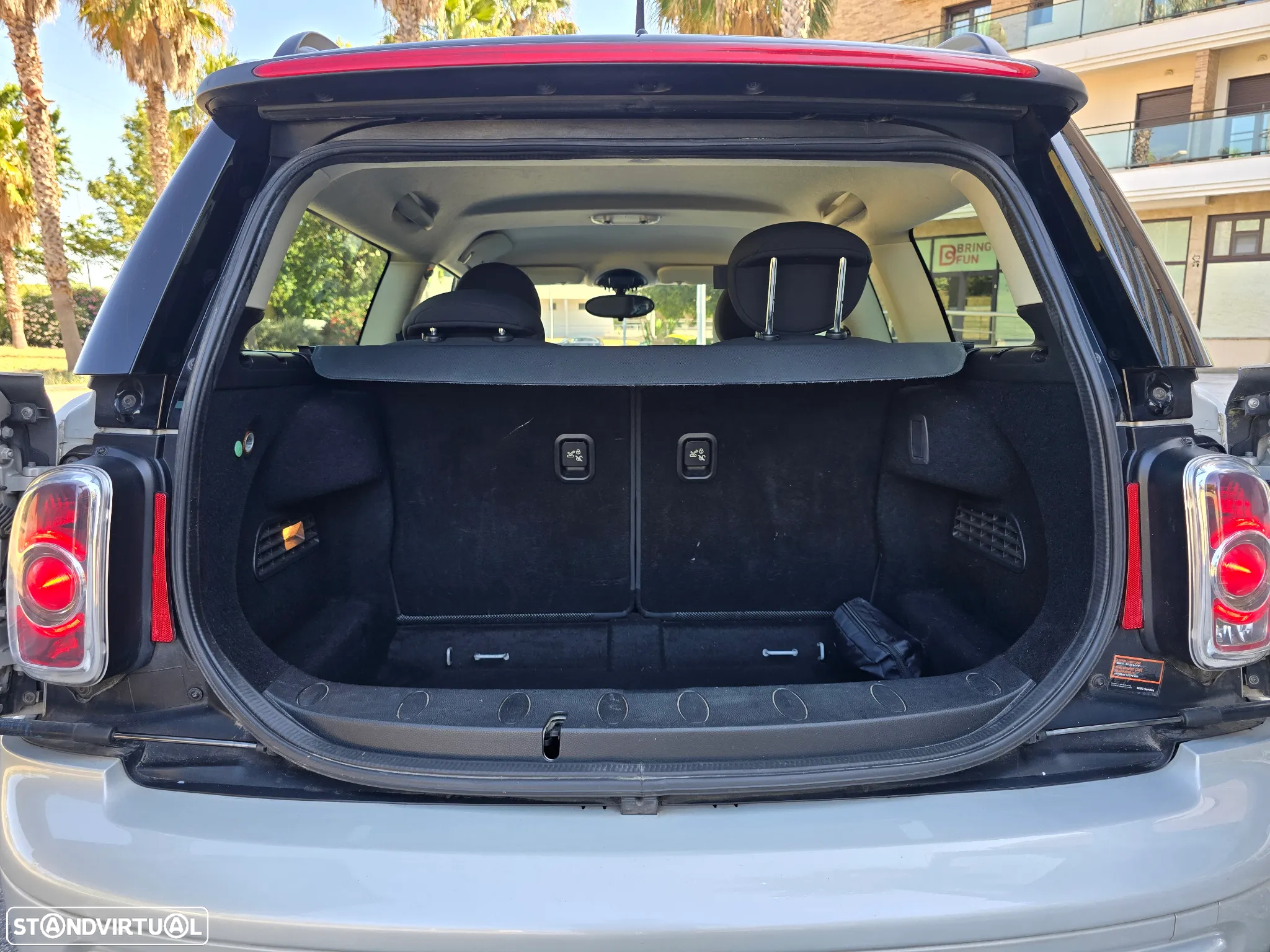 MINI Clubman Cooper D - 9