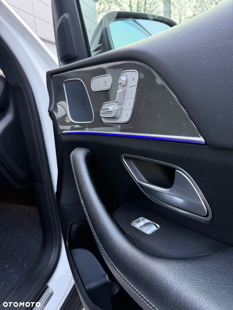 Mercedes-Benz GLE - 22