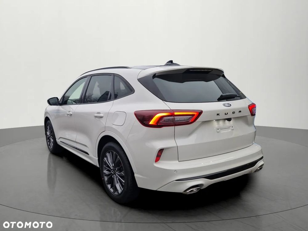 Ford Kuga - 8