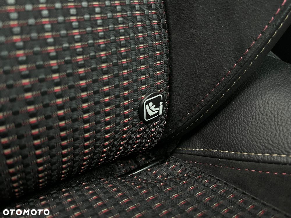 DS Automobiles DS 3 Crossback 1.2 PureTech Performance Line + - 27